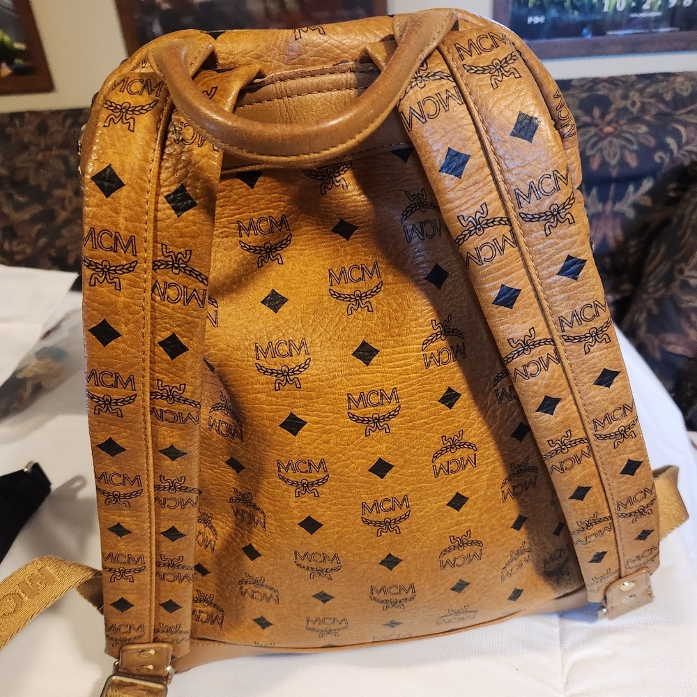 Mcm backpack - Picture 5 of 16